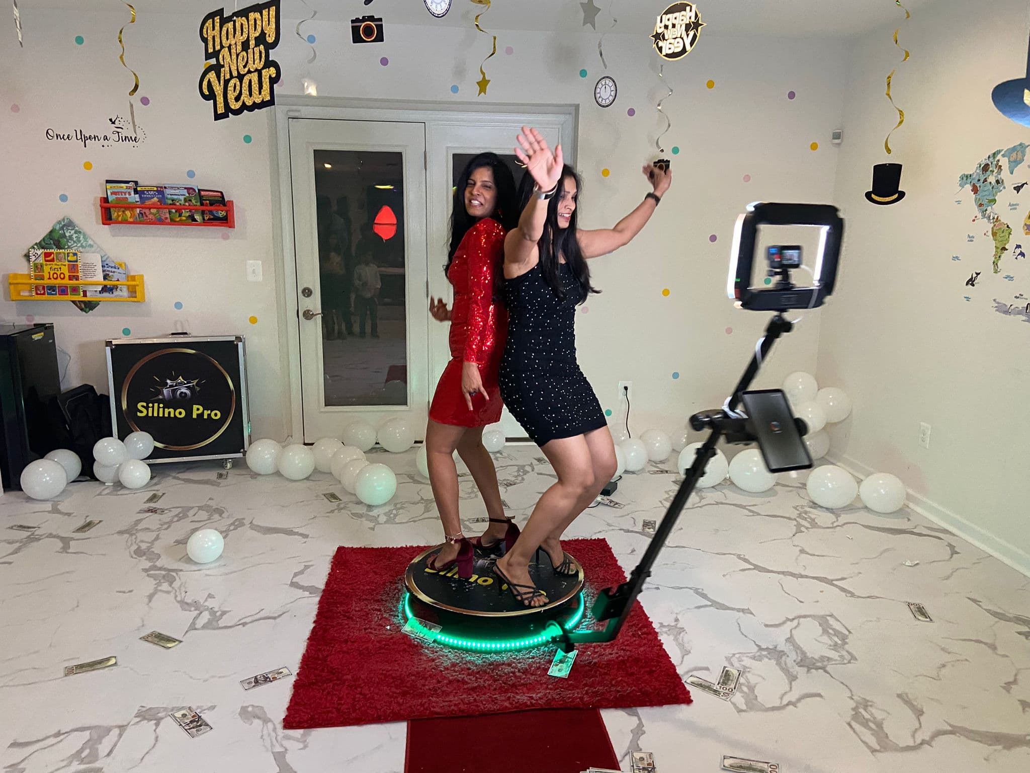 360 Photo Booth Rentals | Silino Rentals